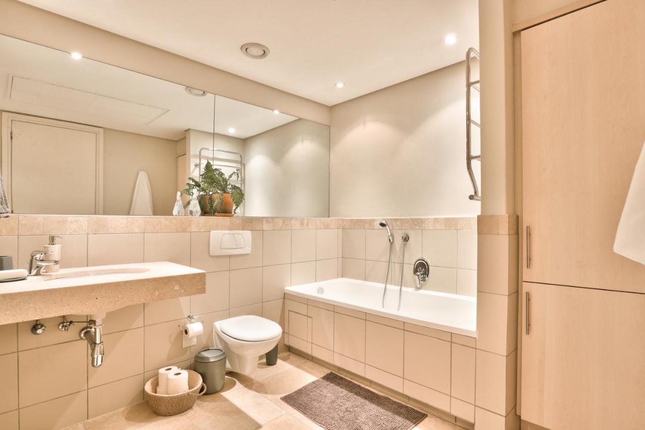Elegant V&A Waterfront Canal Apartment 开普敦 外观 照片