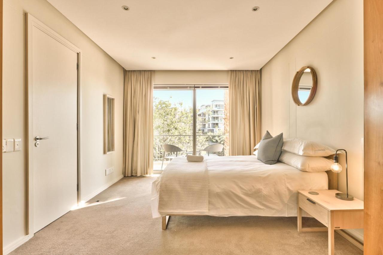 Elegant V&A Waterfront Canal Apartment 开普敦 外观 照片
